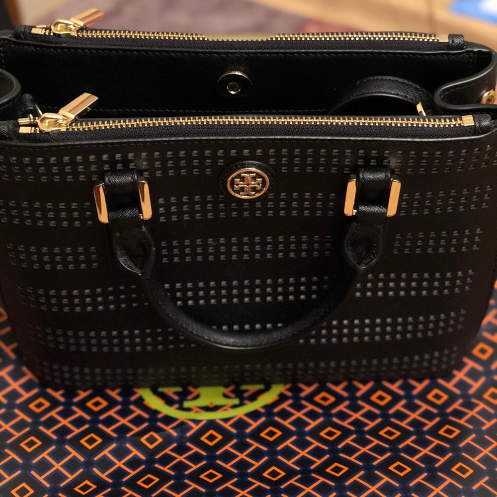 Tory Burch Robinson Perf Micro Double Zip tote